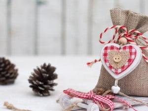 20 Must Have Christmas Decorations Online Ireland