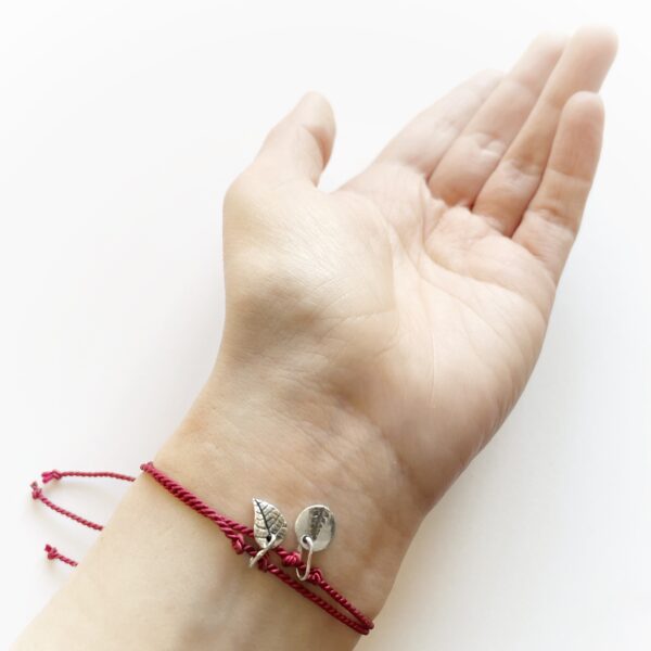 Red cord silk and silver bracelet