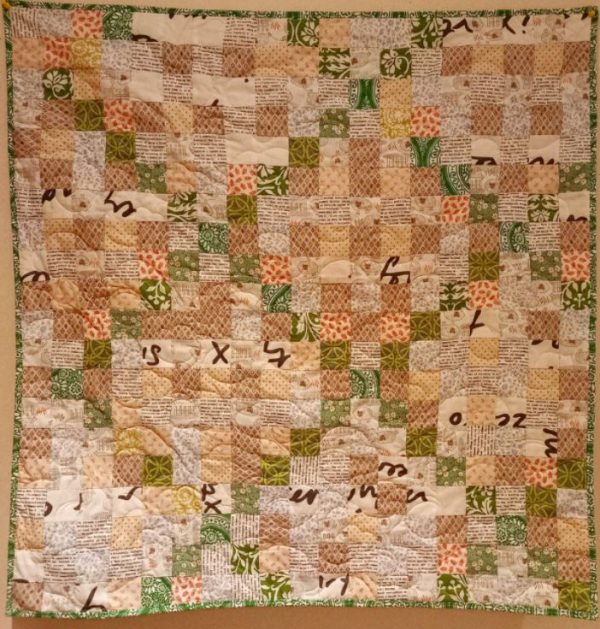 Modern Style of the Traditional Irish Chain Baby Quilt